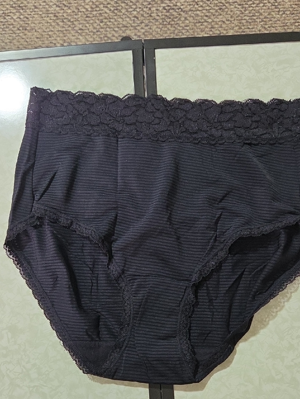 Vanity Fair Black Ribbed Lace Brief Panty ** NEVER WORN**